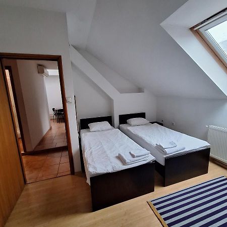 Central Apartment City Zagreb Eksteriør billede